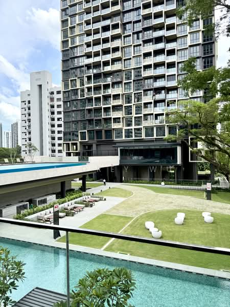 Irwell Hill Residences, 2 Irwell Hill, 2 Bedrooms, 657 sqft, Condominium For Sale, by Audrey Wu, 500177016 - Exterior - PropertyGuru.com.sg