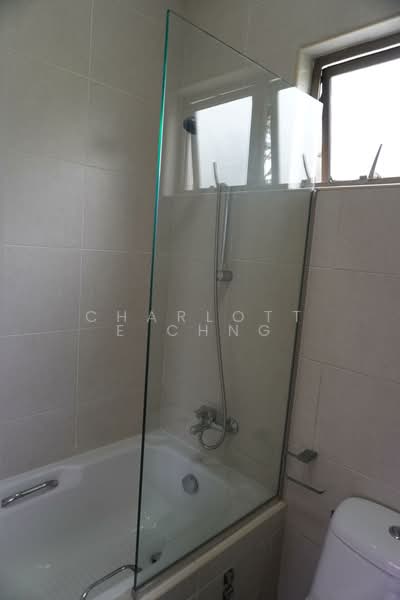 Buona Vista Gardens, 2 Zehnder Road, 1 Bedroom, 1,464 sqft, Condominium For Rent, by Charlotte Chng, 500177017 - Bathroom - PropertyGuru.com.sg