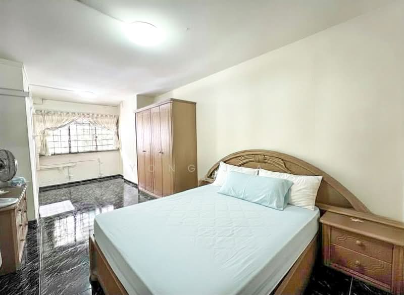 215 Petir Road, 215 Petir Road, 4 Bedrooms, 1,378 sqft, HDB Flat For Sale, by Yong Jia, 500177018 - Bedroom - PropertyGuru.com.sg