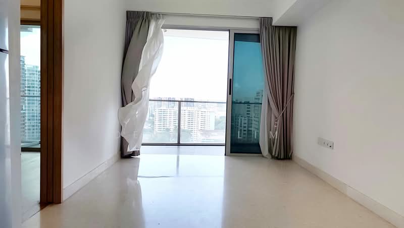 Eight Riversuites, 10 Whampoa East, 2 Bedrooms, 700 sqft, Condominium For Rent, by Dennis Lim, 500177020 - Balcony - PropertyGuru.com.sg