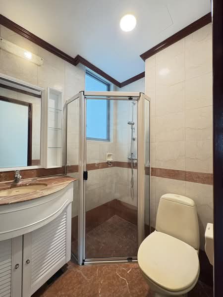 Springdale Condo, 51 Hindhede Walk, 3 Bedrooms, 1,130 sqft, Condominium For Sale, by James Tay, 500177035 - Bathroom - PropertyGuru.com.sg