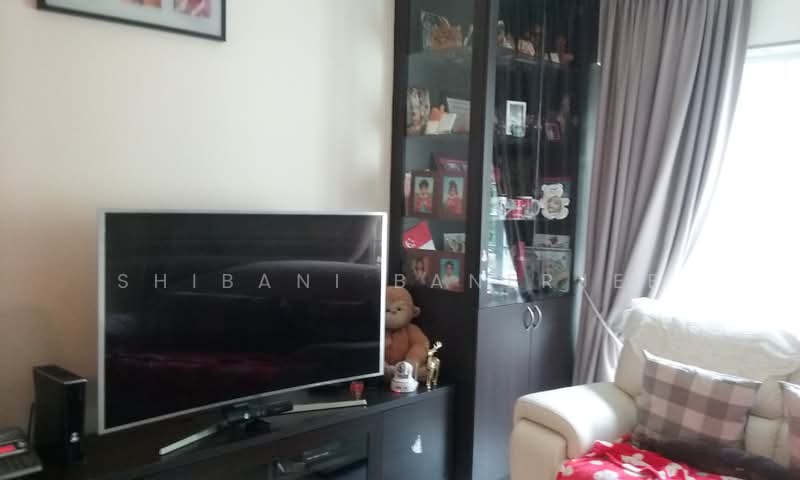 Melville Park, 20 Simei Street 1, 2 Bedrooms, 936 sqft, Apartment For Rent, by Shibani Banerjee, 500177042 - Living Room - PropertyGuru.com.sg