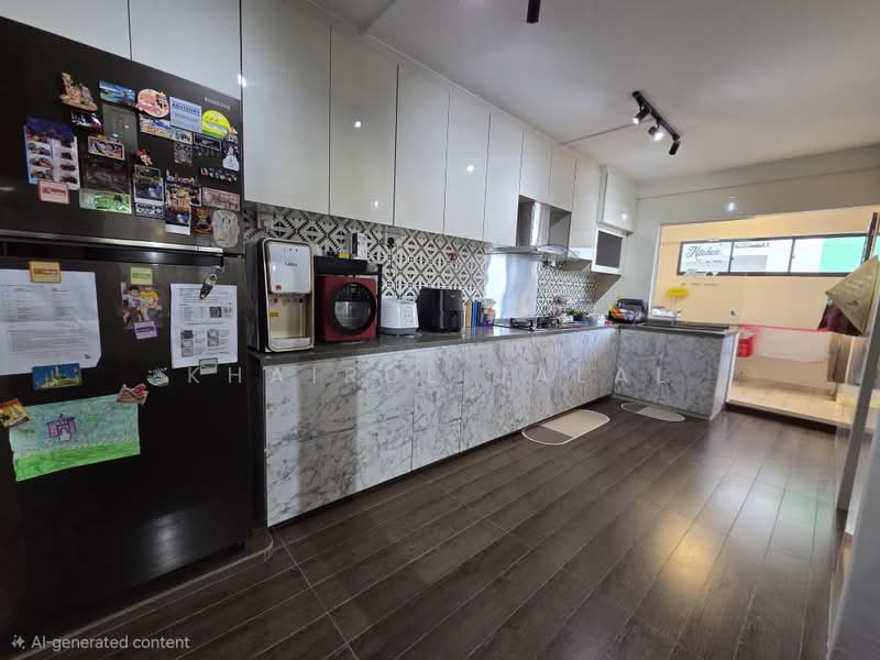 144 Rivervale Drive, 144 Rivervale Drive, 3 Bedrooms, 1,248 sqft, HDB Flat For Sale, by Khairul Jalal, 500177057 - Kitchen - PropertyGuru.com.sg