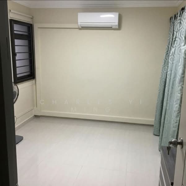 3 MINS FROM PIONEER MRT CHEAP HDB RENTAL, , 2 Bedrooms, 1,000 sqft, HDB Flat For Rent, by Charles Yi Ming, 500177061 - Interior - PropertyGuru.com.sg