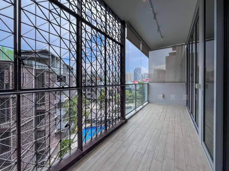 Mon Jervois, 41 Jervois Road, 3 Bedrooms, 1,475 sqft, Condominium For Sale, by Sherry Tang (邓民洁), 500177068 - Balcony - PropertyGuru.com.sg