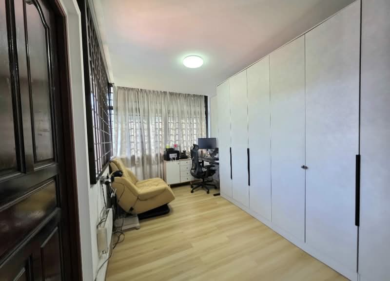 Jansen Road, , 4 Bedrooms, 2,200 sqft, Corner Terrace For Sale, by Kenny Qiu, 500177070 - Study - PropertyGuru.com.sg