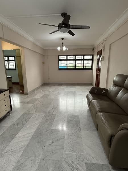 321 Ang Mo Kio Avenue 1, 321 Ang Mo Kio Avenue 1, 3 Bedrooms, 1,054 sqft, HDB Flat For Sale, by Alice Wijaya 黄雪莹, 500177072 - Living Room - PropertyGuru.com.sg
