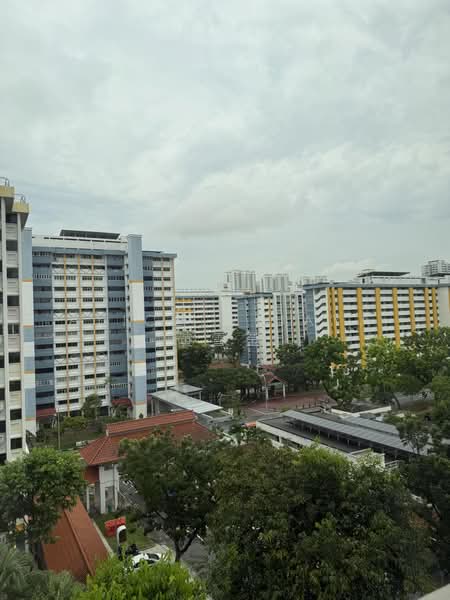 321 Ang Mo Kio Avenue 1, 321 Ang Mo Kio Avenue 1, 3 Bedrooms, 1,054 sqft, HDB Flat For Sale, by Alice Wijaya 黄雪莹, 500177072 - Exterior - PropertyGuru.com.sg