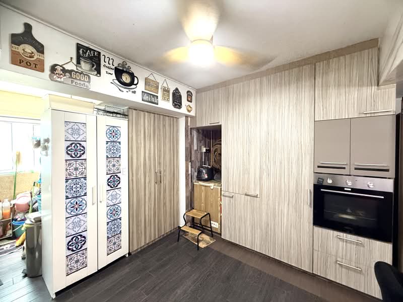 533 Woodlands Drive 14, 533 Woodlands Drive 14, 3 Bedrooms, 1,345 sqft, HDB Flat For Sale, by Elgin Tan, 500177078 - Kitchen - PropertyGuru.com.sg