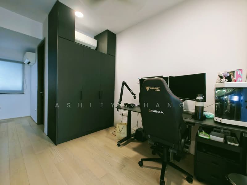 Parkwood Collection, Lorong 1 Realty Park, 6 Bedrooms, 4,510 sqft, Semi-Detached House For Sale, by Ashley Chang, 500177082 - Study - PropertyGuru.com.sg