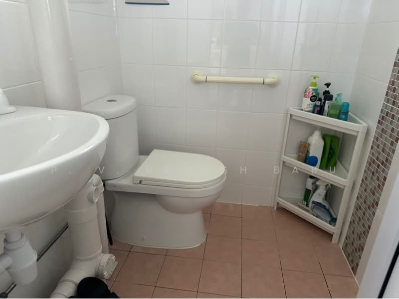 537 Bedok North Street 3, 537 Bedok North Street 3, 2 Bedrooms, 731 sqft, HDB Flat For Sale, by P. V. Ramesh Babu, 500177083 - PropertyGuru.com.sg