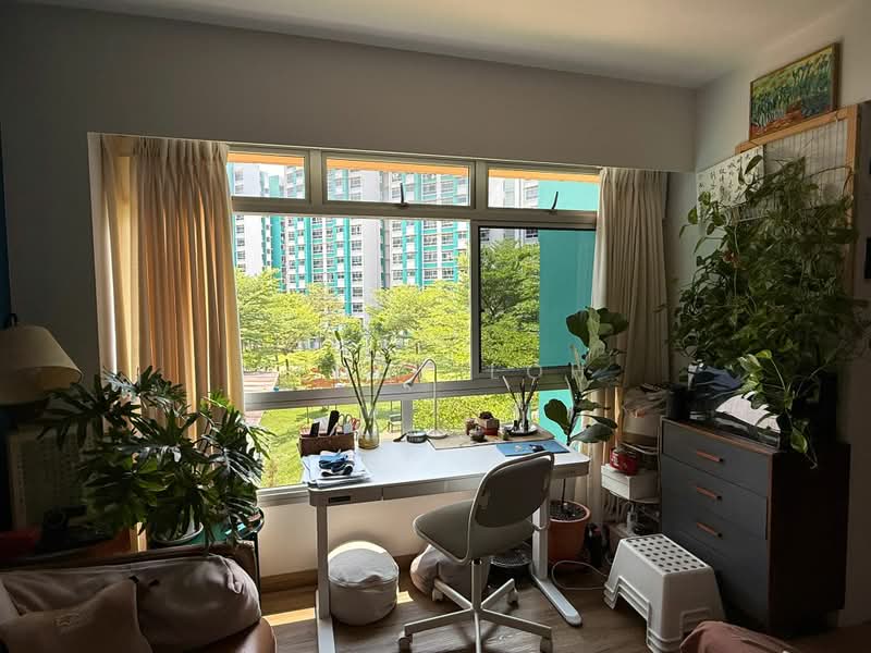 571B Woodlands Avenue 1, 571B Woodlands Avenue 1, 3 Bedrooms, 990 sqft, HDB Flat For Sale, by Teddy Loh, 500177086 - Bedroom - PropertyGuru.com.sg