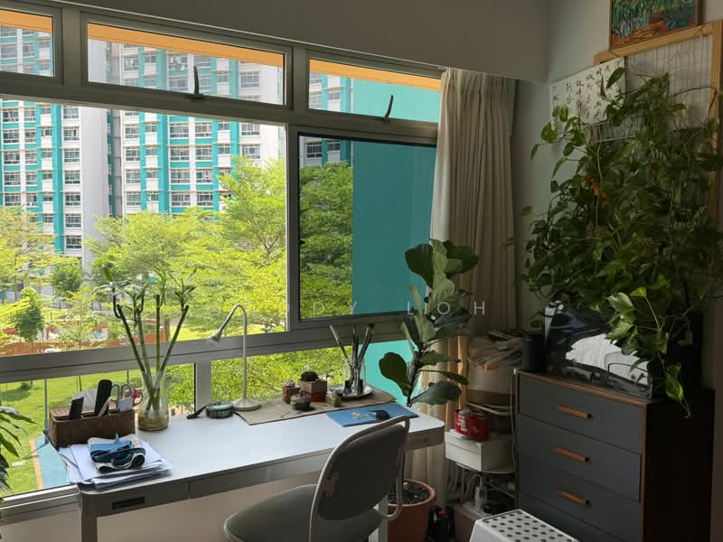 571B Woodlands Avenue 1, 571B Woodlands Avenue 1, 3 Bedrooms, 990 sqft, HDB Flat For Sale, by Teddy Loh, 500177086 - Bedroom - PropertyGuru.com.sg