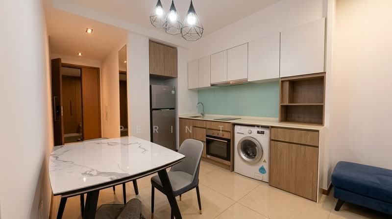 Kingsford Waterbay, 68 Upper Serangoon View, 2 Bedrooms, 678 sqft, Condominium For Rent, by Perin Tan, 500177088 - Kitchen - PropertyGuru.com.sg