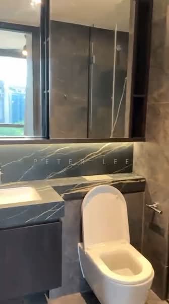 Hyll on Holland, 89 Holland Road, 2 Bedrooms, 657 sqft, Condominium For Sale, by Peter Lee, 500177089 - Bathroom - PropertyGuru.com.sg
