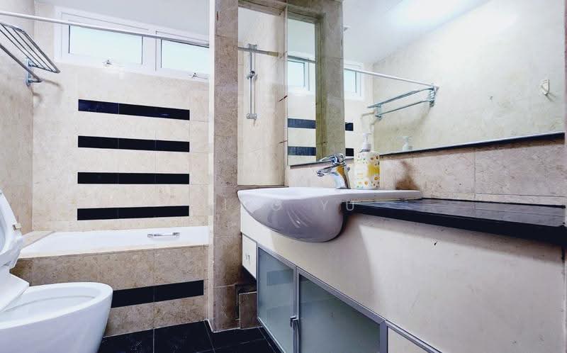 The Warren, 57 Choa Chu Kang Loop, Dairy Farm / Bukit Panjang / Choa Chu Kang, Room Rental, 150 sqft, Apartment For Rent, by Miko Yu, 500177090 - Bathroom - PropertyGuru.com.sg