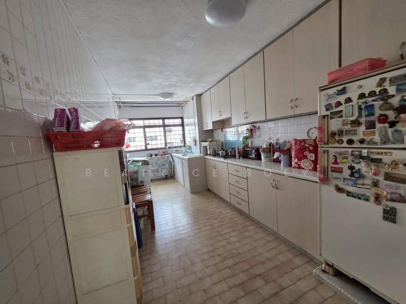 120 Serangoon North Avenue 1, 120 Serangoon North Avenue 1, 3 Bedrooms, 1,001 sqft, HDB Flat For Sale, by Beatrice Boey, 500177094 - Kitchen - PropertyGuru.com.sg