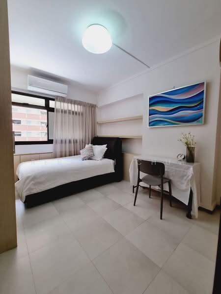3 Holland Close, 3 Holland Close, Room Rental, 100 sqft, HDB Flat For Rent, by Rebekah Chua, 500177095 - Bedroom - PropertyGuru.com.sg