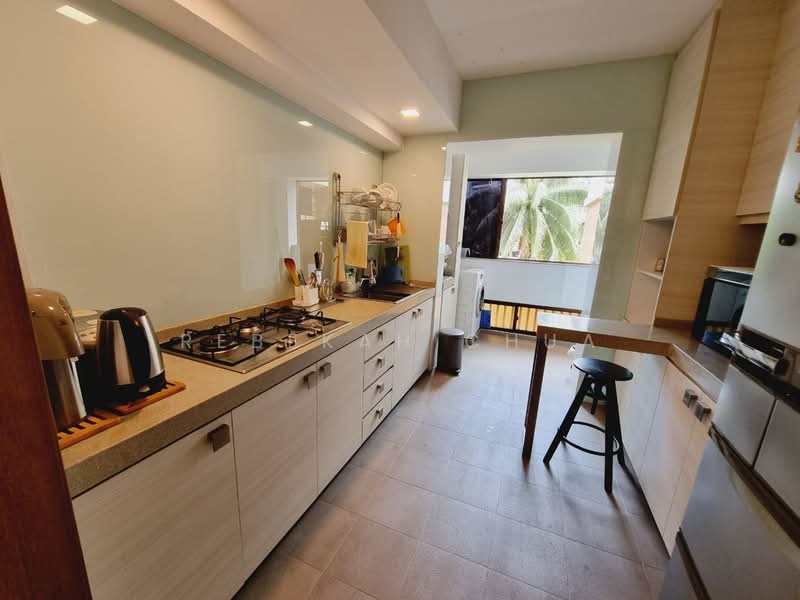 3 Holland Close, 3 Holland Close, Room Rental, 100 sqft, HDB Flat For Rent, by Rebekah Chua, 500177095 - Kitchen - PropertyGuru.com.sg