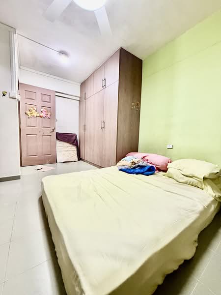 753 Yishun Street 72, 753 Yishun Street 72, 3 Bedrooms, 871 sqft, HDB Flat For Sale, by Kelvin Poh, 500177106 - Bedroom - PropertyGuru.com.sg