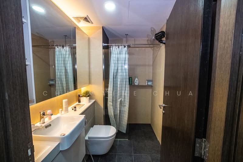Sims Edge, 1 Geylang East Avenue 2, 2 Bedrooms, 581 sqft, Condominium For Rent, by Chermaine Chua, 500177108 - Bathroom - PropertyGuru.com.sg