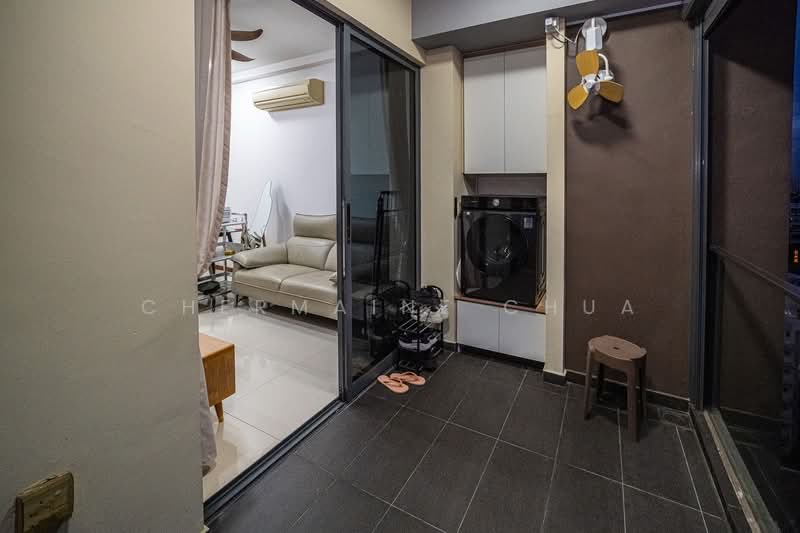 Sims Edge, 1 Geylang East Avenue 2, 2 Bedrooms, 581 sqft, Condominium For Rent, by Chermaine Chua, 500177108 - Living Room - PropertyGuru.com.sg