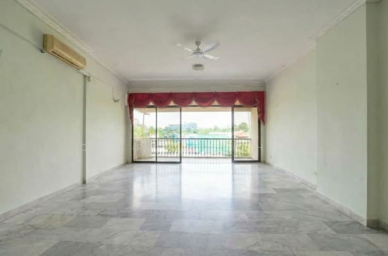 Toh Yi Court, 97 Toh Yi Drive, 4 Bedrooms, 2,034 sqft, Walk-up Apartment For Sale, by Charlene Chai, 500177110 - Living Room - PropertyGuru.com.sg
