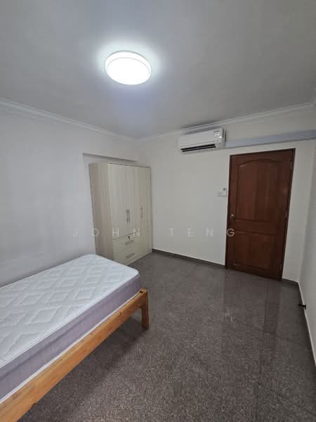 Near MRT 5 Room Immediate Move In, , 3 Bedrooms, 1,195 sqft, HDB Flat For Rent, by John Teng, 500177126 - Bedroom - PropertyGuru.com.sg
