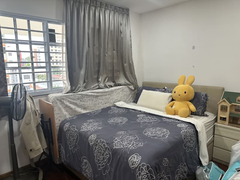 317 Serangoon Avenue 2, 317 Serangoon Avenue 2, 3 Bedrooms, 1,625 sqft, HDB Flat For Sale, by Wendy Tang, 500177164 - Bedroom - PropertyGuru.com.sg