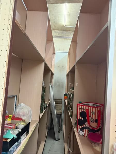 Holland Road Shopping Centre, 211 Holland Avenue, 517 sqft, Other Retail For Rent, by Jane Ee, 500177175 - CommercialGuru.com.sg