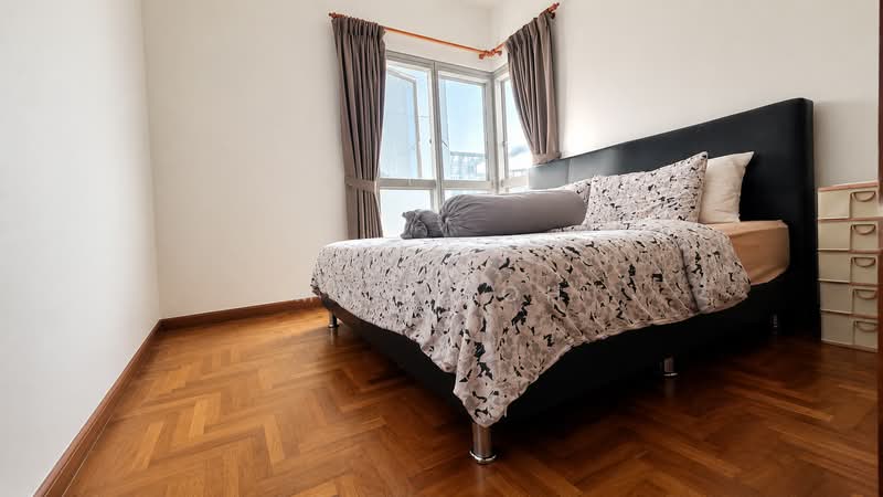 The Bayshore, 22 Bayshore Road, 3 Bedrooms, 1,184 sqft, Condominium For Sale, by May Goh, 500177194 - Bedroom - PropertyGuru.com.sg