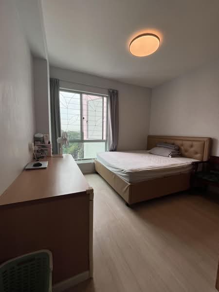 Guilin View, 26 Bukit Batok Street 52, 3 Bedrooms, 1,259 sqft, Condominium For Rent, by Jon Law, 500177211 - Bedroom - PropertyGuru.com.sg