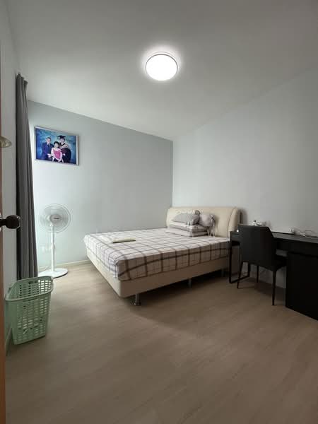Guilin View, 26 Bukit Batok Street 52, 3 Bedrooms, 1,259 sqft, Condominium For Rent, by Jon Law, 500177211 - Bedroom - PropertyGuru.com.sg