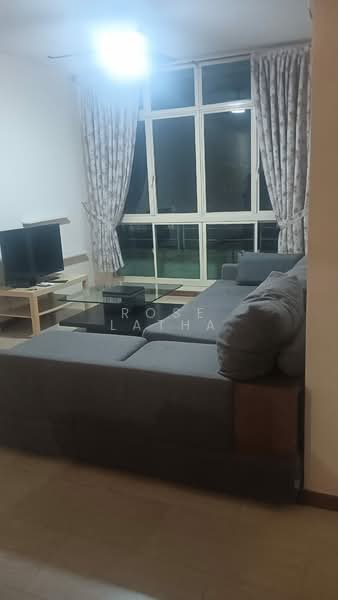 Lilydale, 550 Yishun Ave 6, 3 Bedrooms, 1,227 sqft, Condominium For Rent, by Rose Latha, 500177224 - Living Room - PropertyGuru.com.sg