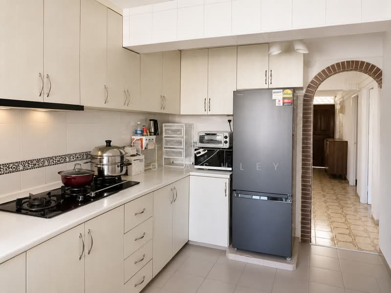 4 Holland Close, 4 Holland Close, Room Rental, 100 sqft, HDB Flat For Rent, by Riko Ashley, 500177227 - Kitchen - PropertyGuru.com.sg