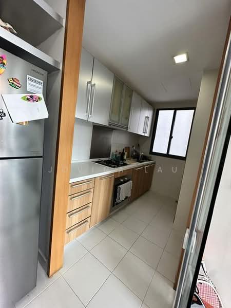 The Pier at Robertson, 80 Mohamed Sultan Road, 1 Bedroom, 732 sqft, Apartment For Rent, by Jovina Lau, 500177228 - Kitchen - PropertyGuru.com.sg