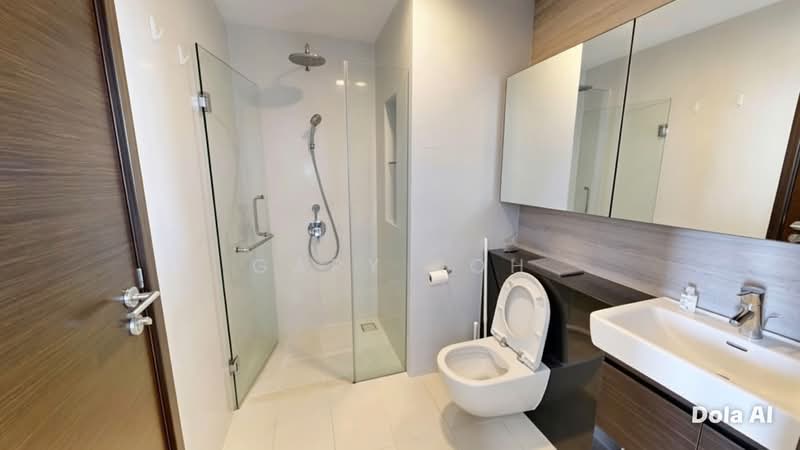 Eon Shenton, 70 Shenton Way, 2 Bedrooms, 538 sqft, Condominium For Rent, by Gary Koh, 500177229 - Bathroom - PropertyGuru.com.sg