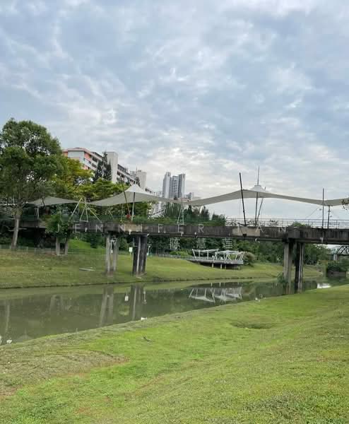 Holland Road, Mount Sinai Road, Henry Park Estate, Mins to Star Vista Mall, Henry Park Estate, 4 Bedrooms, 4,000 sqft, Terraced House For Sale, by Jennifer Tan WL 陈慧莲, 500177230 - Exterior - PropertyGuru.com.sg