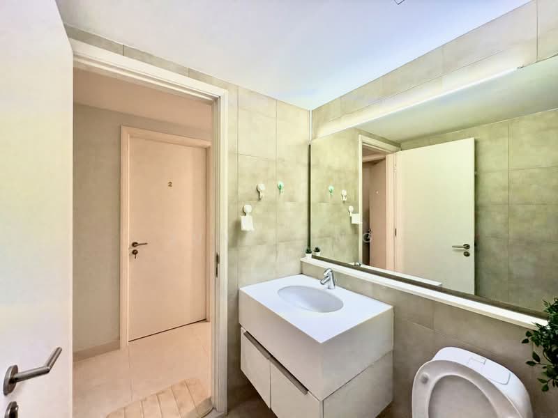 Nuovo, 25 Ang Mo Kio Avenue 9, Room Rental, 100 sqft, Condominium For Rent, by June Ling, 500177235 - Bathroom - PropertyGuru.com.sg