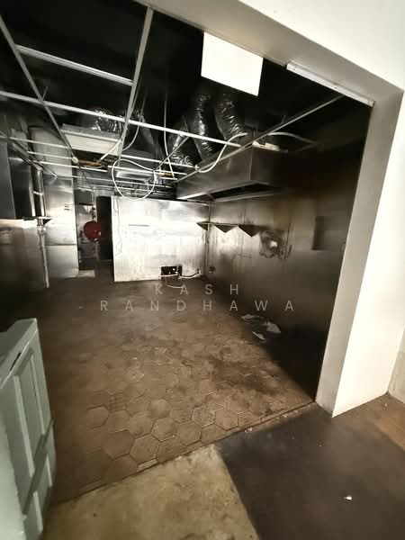 Keong Saik, Keong Saik, 1,400 sqft, Food & Beverage For Rent, by Kash Randhawa, 500177240 - Kitchen - CommercialGuru.com.sg