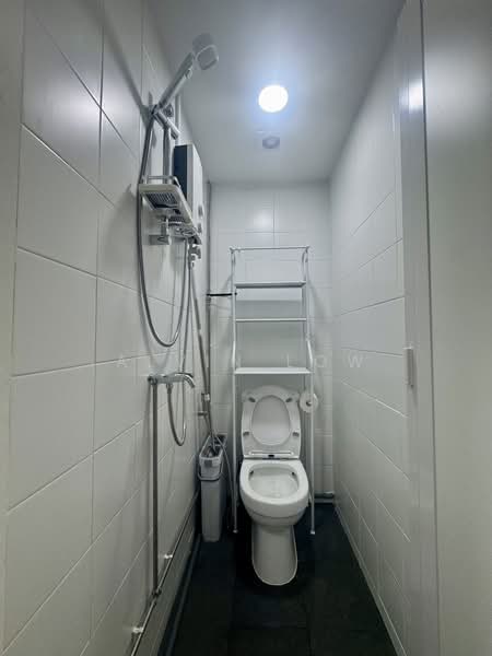 Guilin View, 20 Bukit Batok Street 52, Studio, 150 sqft, Condominium For Rent, by Alvin Low, 500177242 - Bathroom - PropertyGuru.com.sg
