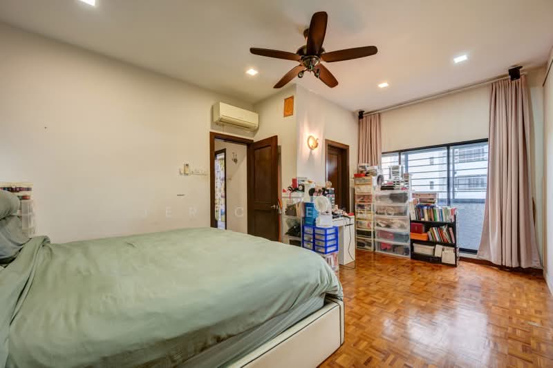 Village Tower, 35 Mount Sinai Rise, 3 Bedrooms, 1,808 sqft, Condominium For Sale, by Jeric Leong, 500177252 - Bedroom - PropertyGuru.com.sg