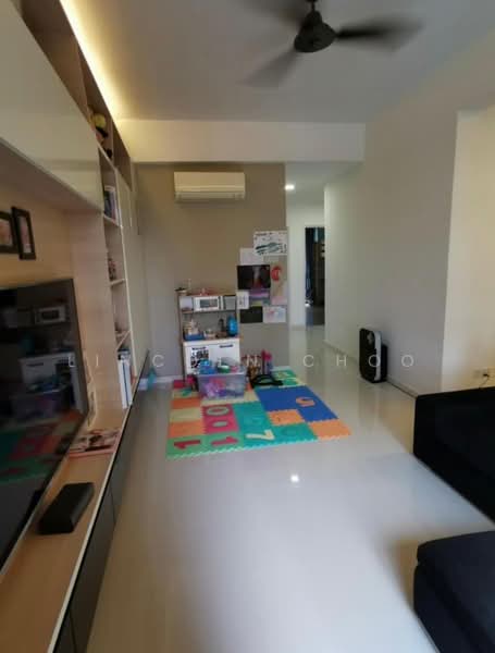 Astoria Park, 32 Lorong Mydin, 2 Bedrooms, 958 sqft, Condominium For Rent, by Lincoln Choo, 500177276 - Living Room - PropertyGuru.com.sg