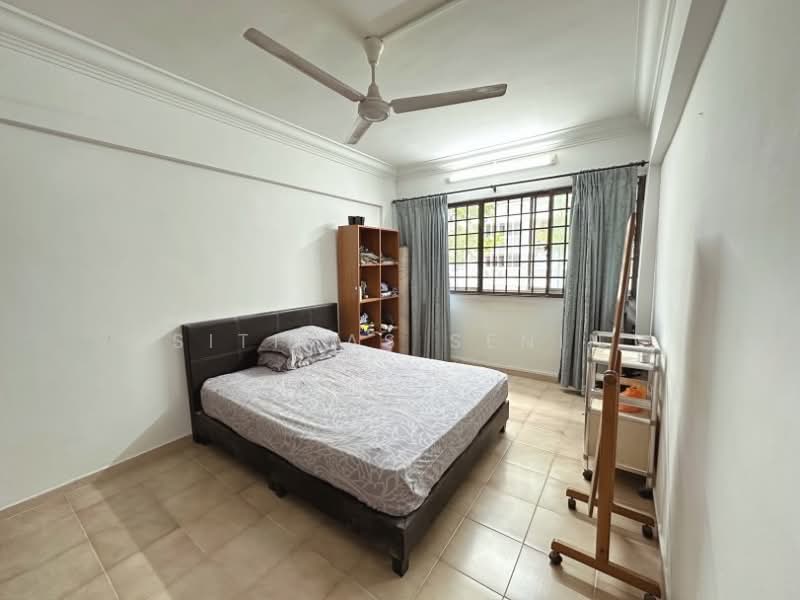 403 Jurong West Street 42, 403 Jurong West Street 42, 3 Bedrooms, 1,140 sqft, HDB Flat For Sale, by Sitimas Senin, 500177279 - Bedroom - PropertyGuru.com.sg