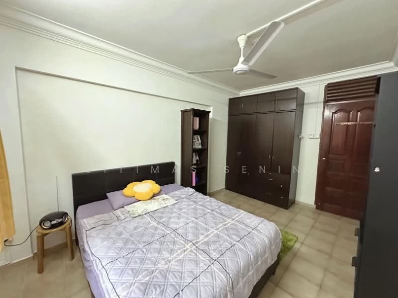 403 Jurong West Street 42, 403 Jurong West Street 42, 3 Bedrooms, 1,140 sqft, HDB Flat For Sale, by Sitimas Senin, 500177279 - Bedroom - PropertyGuru.com.sg