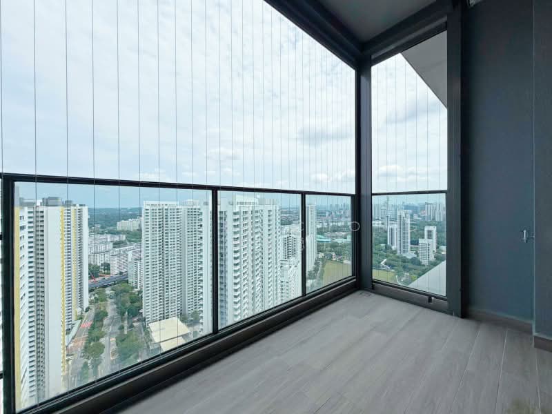 Clavon, 8 Clementi Avenue 1, 3 Bedrooms, 958 sqft, Condominium For Rent, by Ng Gek Chong (黄岳聪), 500177281 - Balcony - PropertyGuru.com.sg