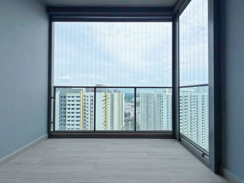 Clavon, 8 Clementi Avenue 1, 3 Bedrooms, 958 sqft, Condominium For Rent, by Ng Gek Chong (黄岳聪), 500177281 - Balcony - PropertyGuru.com.sg