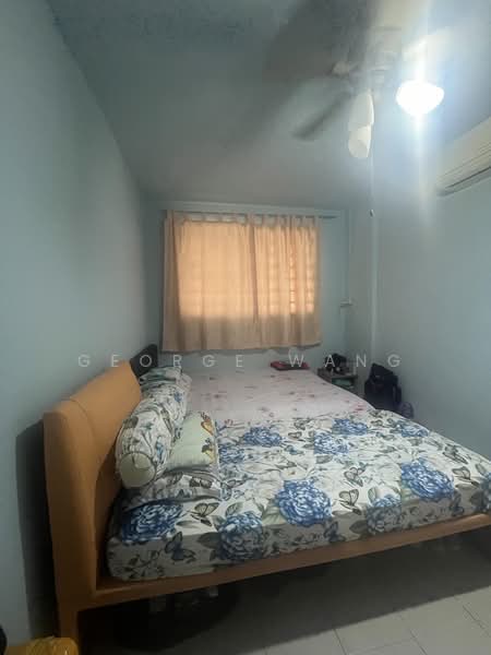 838 Jurong West Street 81, 838 Jurong West Street 81, 3 Bedrooms, 1,119 sqft, HDB Flat For Sale, by George Wang, 500177288 - Bedroom - PropertyGuru.com.sg