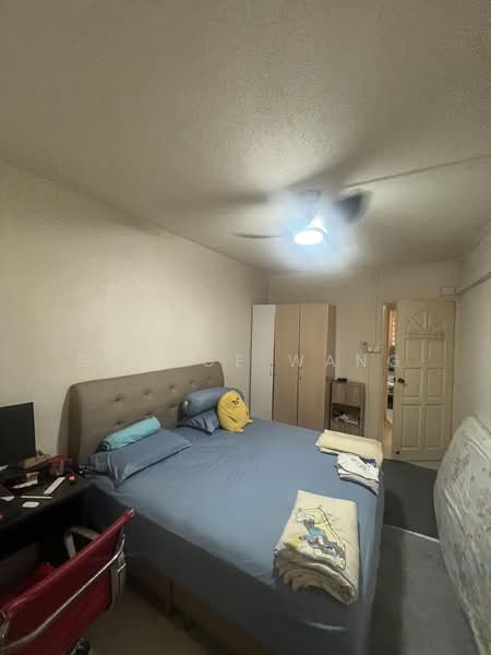 838 Jurong West Street 81, 838 Jurong West Street 81, 3 Bedrooms, 1,119 sqft, HDB Flat For Sale, by George Wang, 500177288 - Bedroom - PropertyGuru.com.sg
