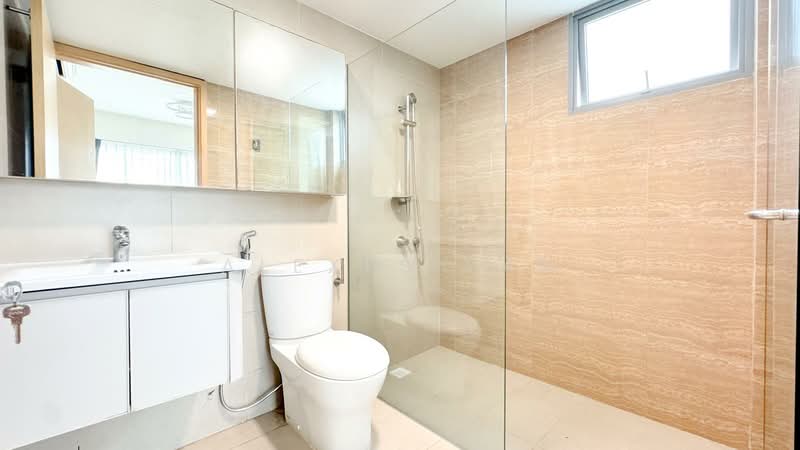 A Treasure Trove, 60 Punggol Walk, 3 Bedrooms, 1,184 sqft, Condominium For Sale, by Alexes Yan, 500177290 - Bathroom - PropertyGuru.com.sg